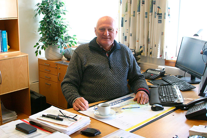 Det er en kendt, engageret og vellidt mand, Carlo Jensen, som fylder 70 år. Foto Ditte Vennits Nielsen