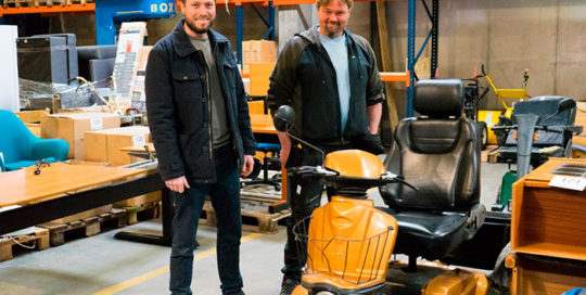 Lars Berthelsen og Jesper Heuck hjælper med at rådgivning og erfaring, når folk vil sælge deres ting.
