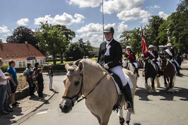 100 Ryttere Under Galgen Ved Broager Ringridning - Gråsten Avis