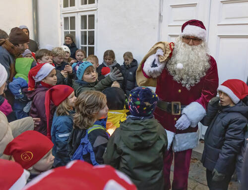 Julemanden bliver vækket på Graasten Slot