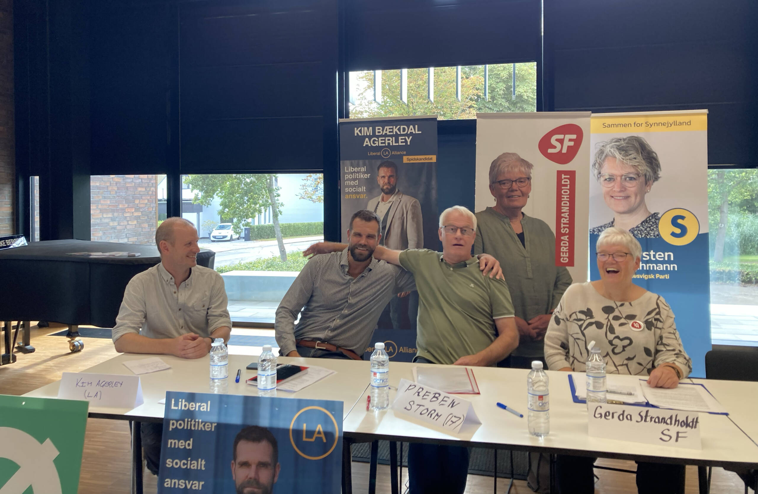  I dagens anledning var Liberal Alliances Kim Agerley og socialdemokraten Preben Storm forbrødrede i Ældre Sagen.