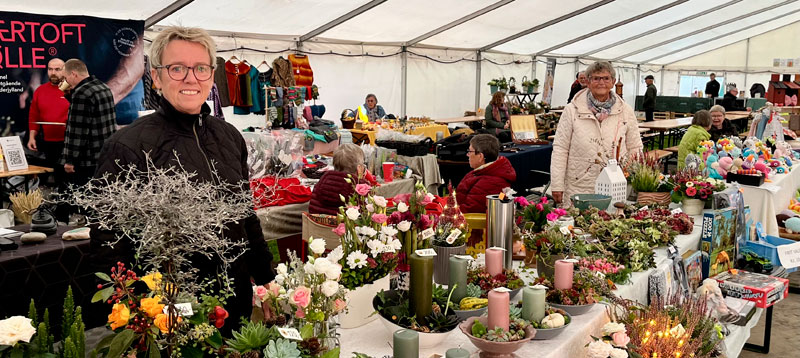 De besøgende kunne gå på opdagelse blandt en stribe boder. Foto Rolf Hattesen