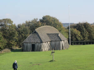 Vikingeborg Fyrkat ved Hobro. Foto Walther Jacobsen