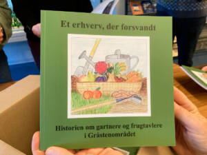 Skriftet ‘Et erhverv, der forsvandt’ om gartnere og frugtavlere i Grå­sten­området er en 50 års jubilæumsgave til Historisk Forenings 400 medlemmer.