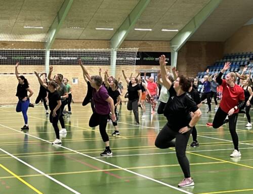 Stjerneevent samlede over 15.000 kroner ind til Børnecancerfonden