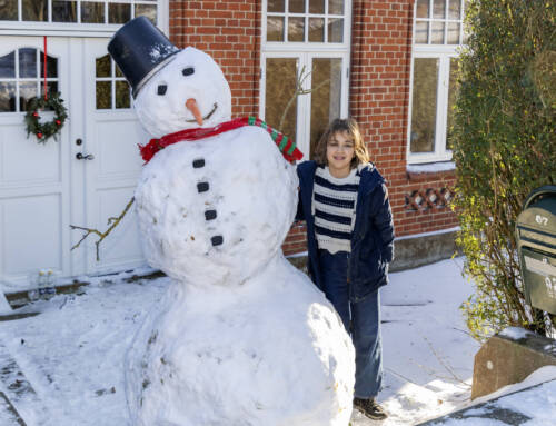 Snemand Frost holder vintervagt i Rinkenæs