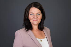 Vind eller forsvind kampen om Venstre. Kom og oplev tidligere spindoktor, chefrådgiver og politisk kommentator Søs Marie Serup