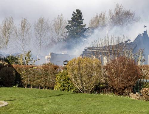 Villa i Alnor udbrændte efter voldsom brand