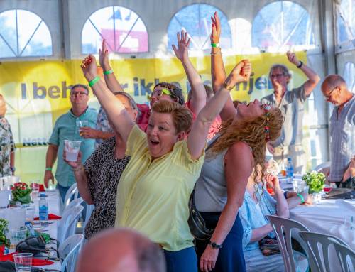 340 feststemte gæster til ringriderfrokost i Det Store Telt