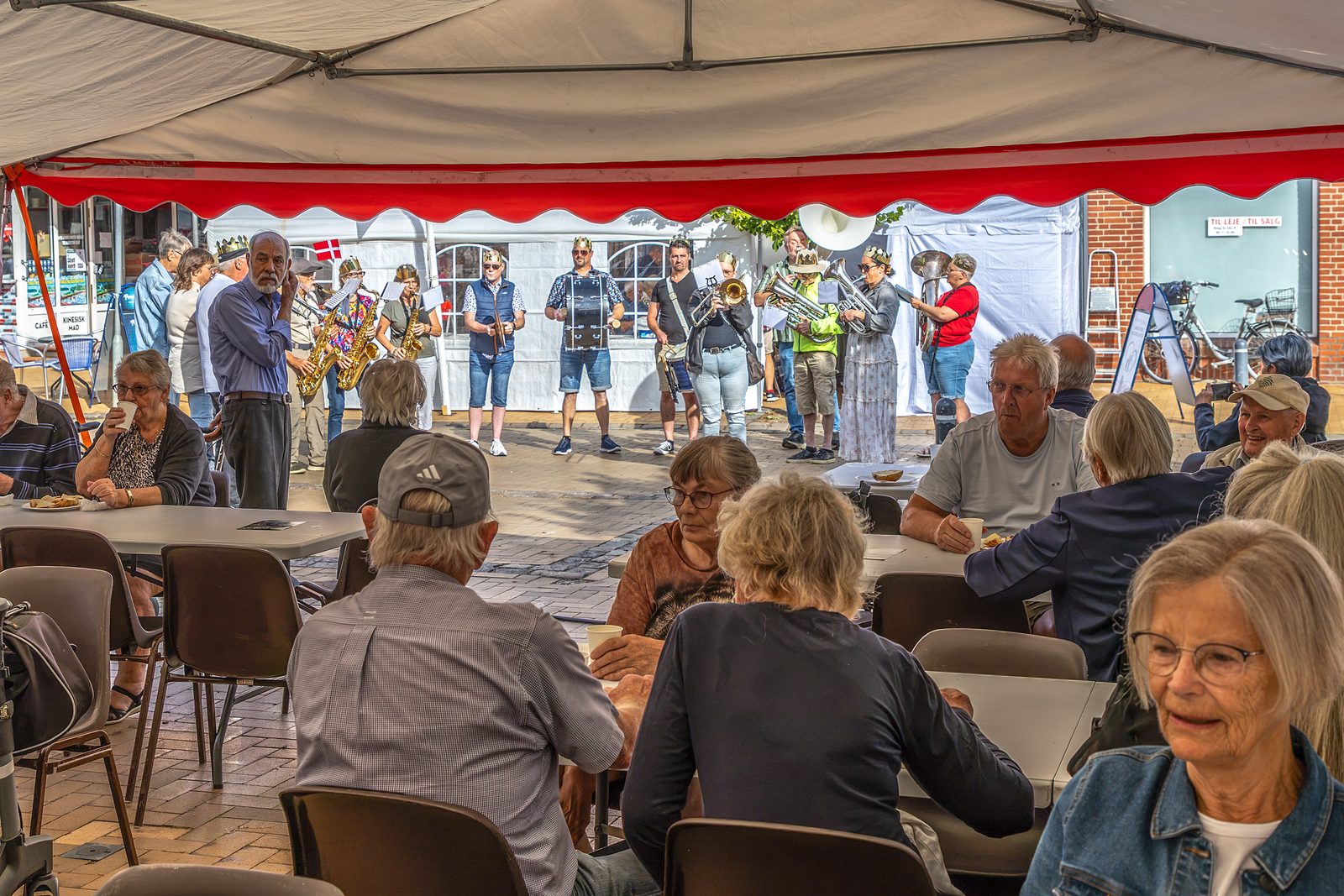 Sol, sommer og tusindvis af gæster gjorde Torvedagene til en folkefest